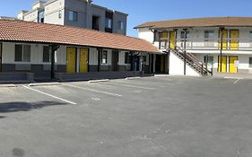 Escondido Inn